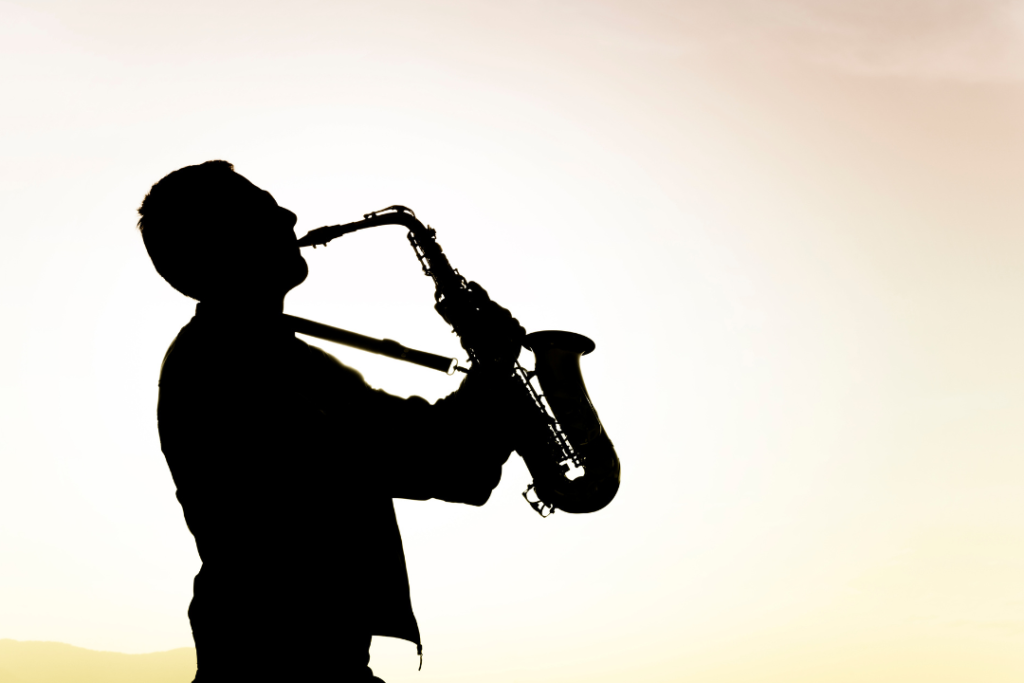 Coluna de Ar no Saxofone A Base do Som e da Expressão Musical