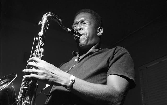 O hábito de John Coltrane que ajuda seus estudos de sax